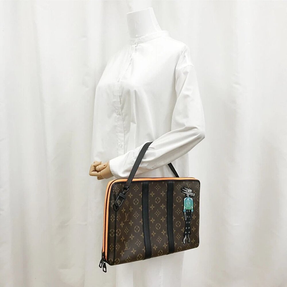 LOUIS VUITTON Monogram Keepall Pouch Clutch bag - Picture 15 of 15